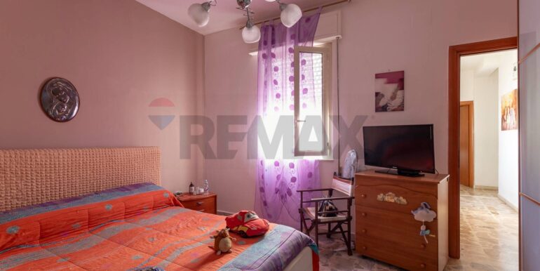 2025120483742-1004287-2