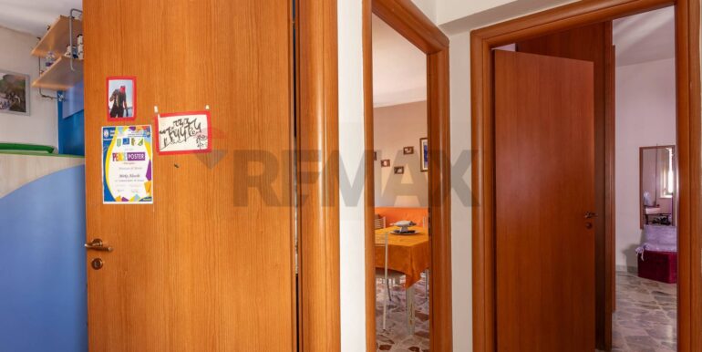 2025120483855-1004287-10