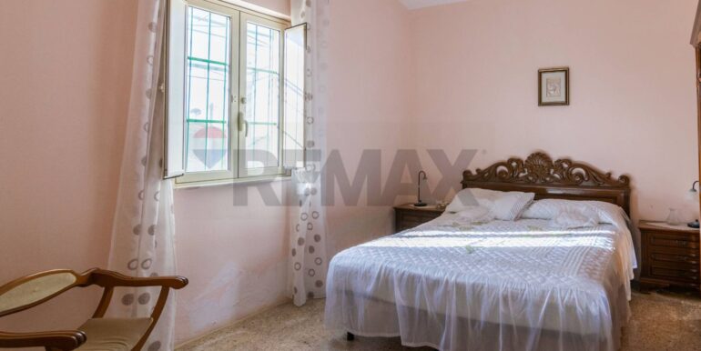 2025120483909-1000693-20