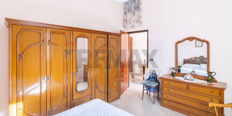 2025120483913-1000693-21