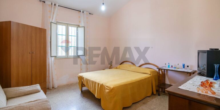 2025120483917-1000693-22