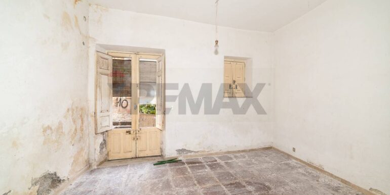 20251205131113-1006590-10