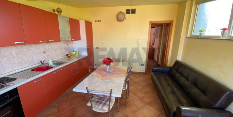 20251205142726-1006601-5