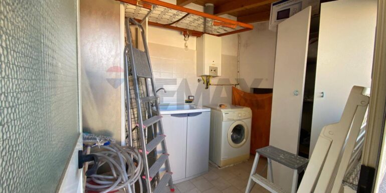 20251205142733-1006601-8