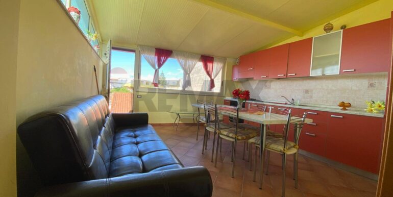 20251205142735-1006601-9