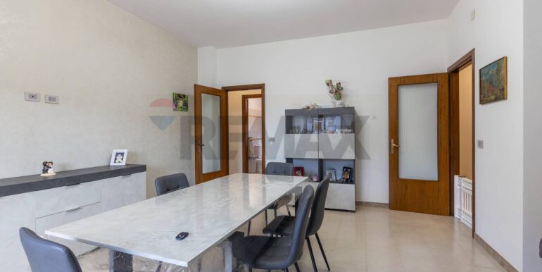 20251205164603-1006380-15