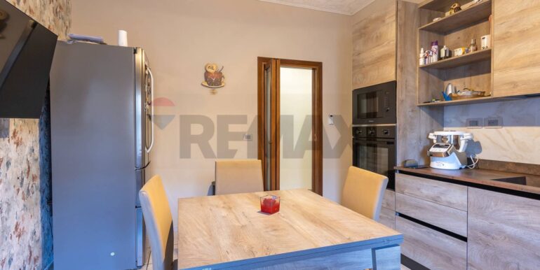 20251205164615-1006380-19