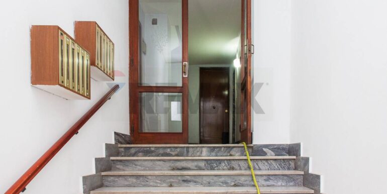 20251205182239-1007668-9