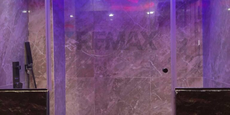 20251206120246-1007889-12