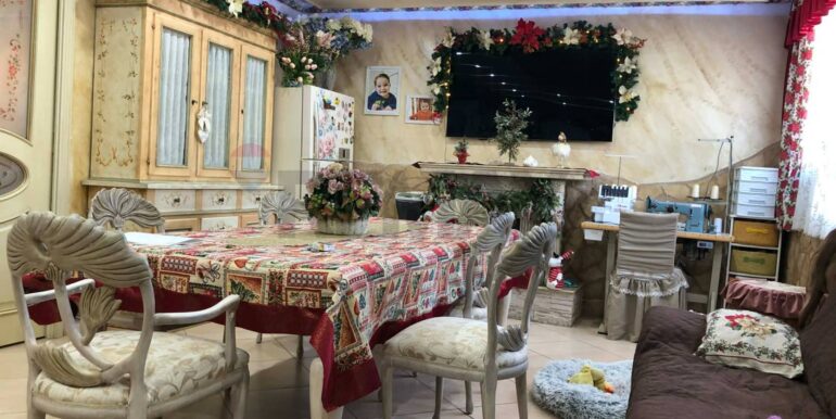 20251206120315-1007889-22