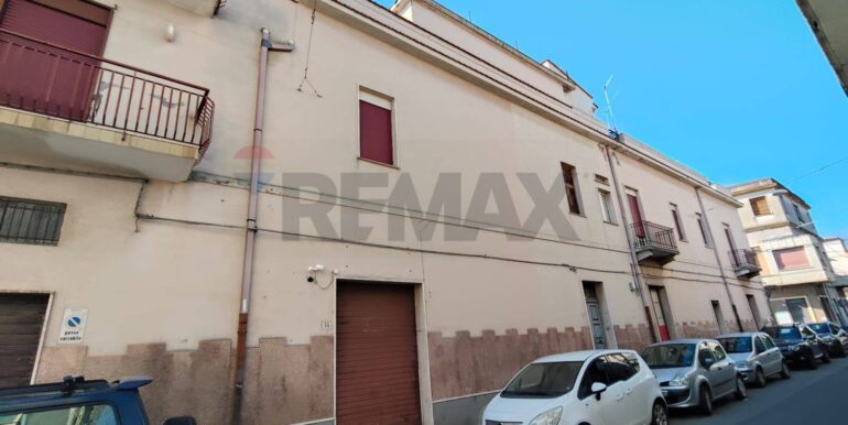 20251207104359-1007928-2