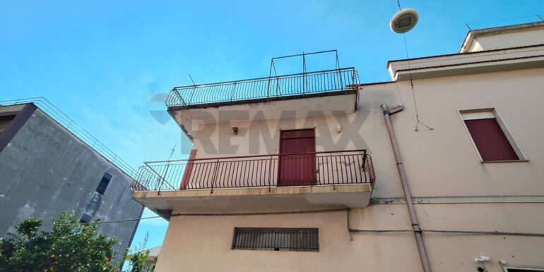 20251207104402-1007928-3