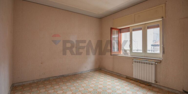 20251208182013-1002714-10