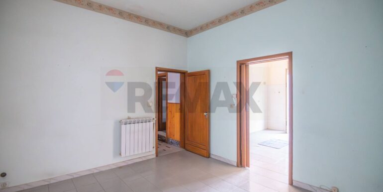 20251208182026-1002714-15