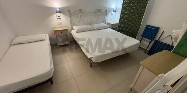 20251208211207-1007955-13