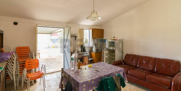 2025120895039-1007943-13