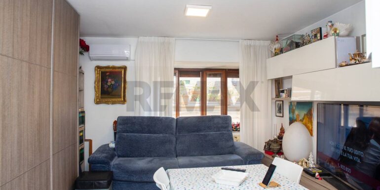 20251209115249-1007998-2