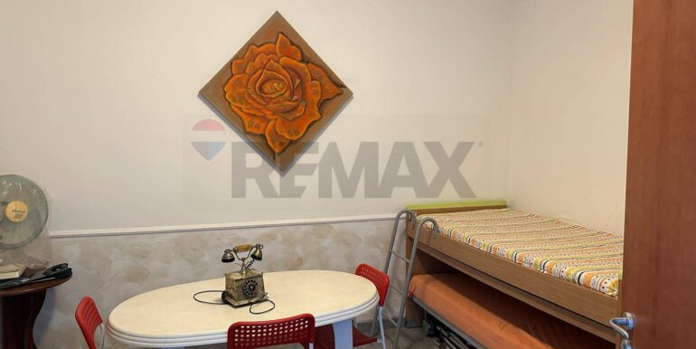 20251209183728-1008526-11