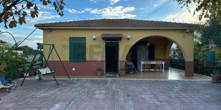 20251209183755-1008526-22