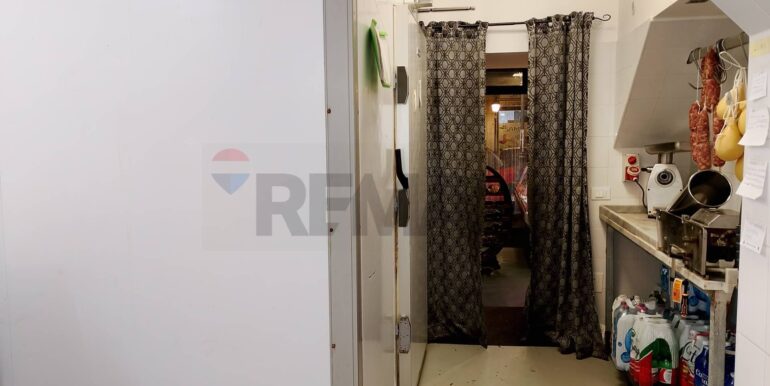 20251209190505-1008524-7