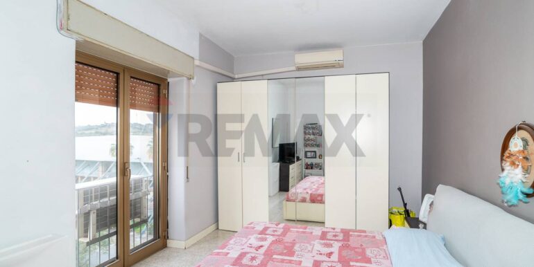 20251209195044-1008550-14