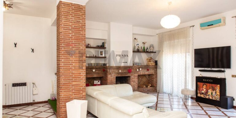 2025120995005-1006243-15