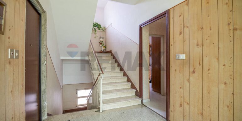 20251210104500-1002233-1