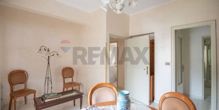 20251210104522-1002233-8