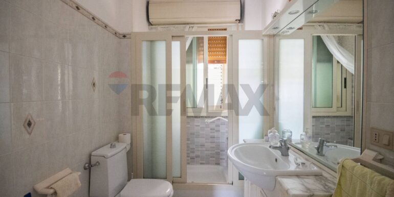 20251210104525-1002233-9