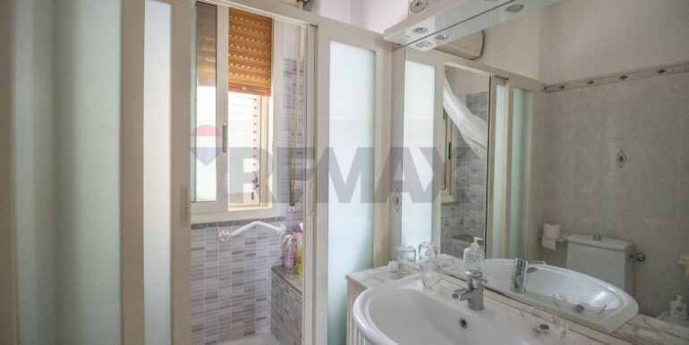 20251210104528-1002233-10