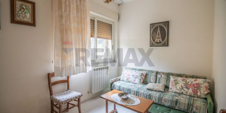 20251210104531-1002233-11