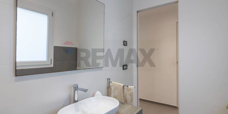 20251210112700-1003351-17