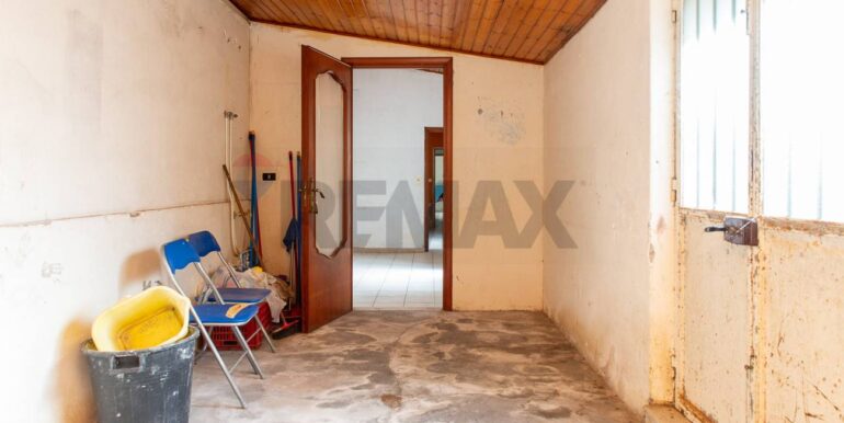 20251210120749-1004192-17