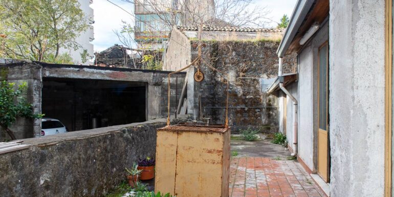 20251210120851-1004192-19