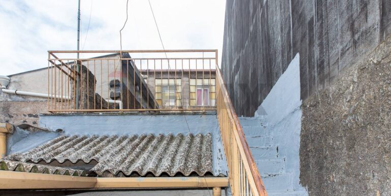 20251210121108-1004192-21