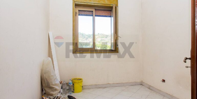 20251210121210-1008618-11