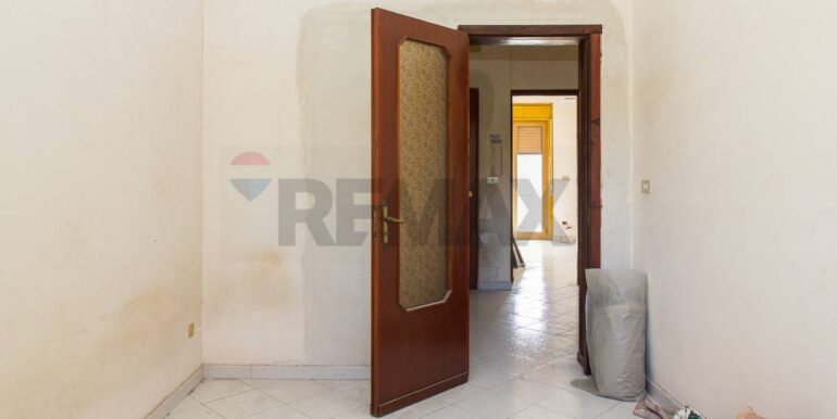 20251210121213-1008618-12