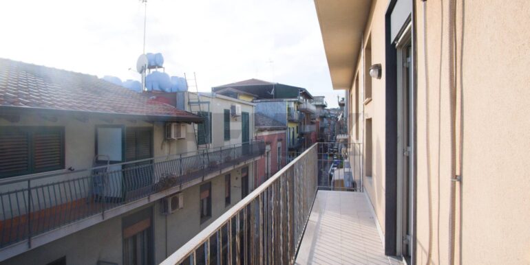 20251210173514-1008703-13