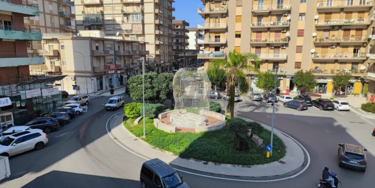 2025121084824-1008569-3