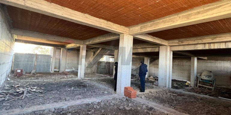 20251211134401-998459-10