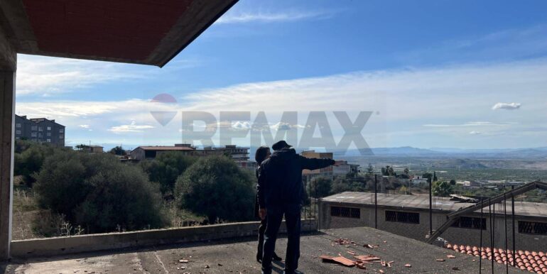 20251211134411-998459-14