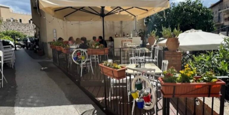 20251211181328-1010099-2