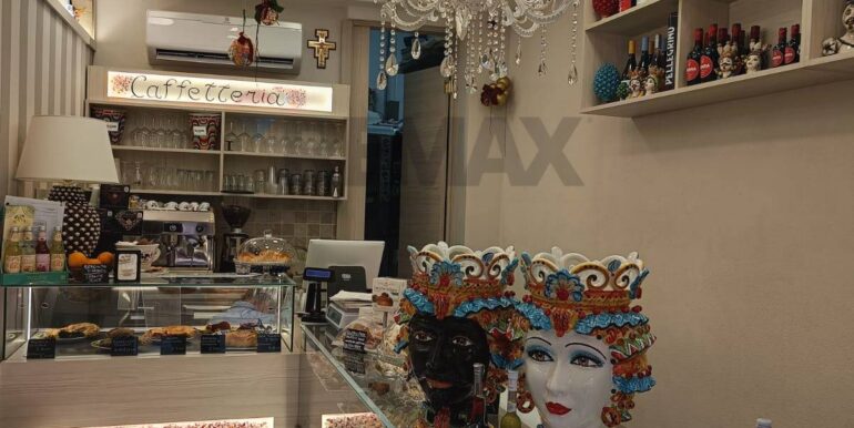 20251211181357-1010099-7