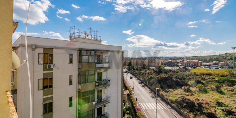 20251211205242-1010118-5