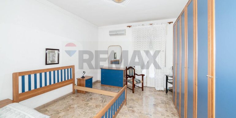 2025121121858-1009894-13