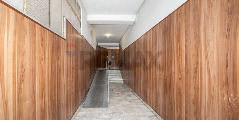 2025121121910-1009894-17