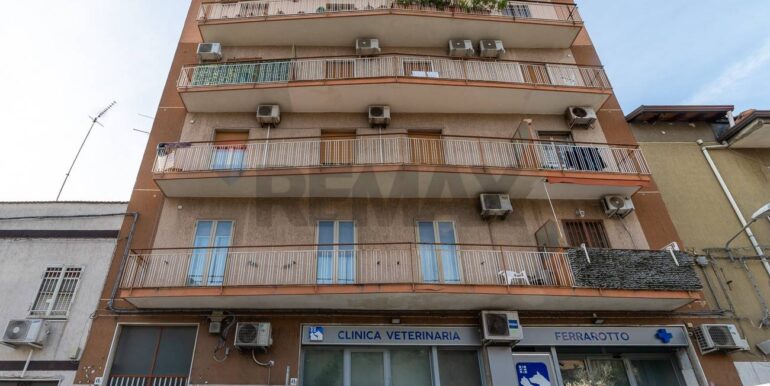 2025121121912-1009894-18