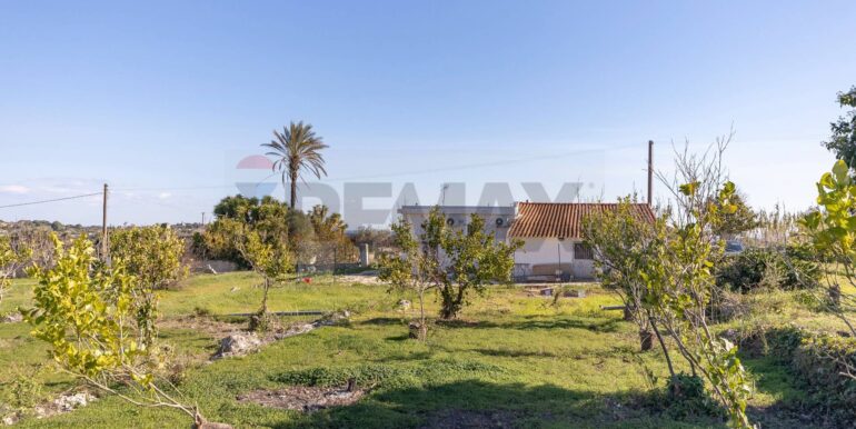 20251212104307-1010140-5