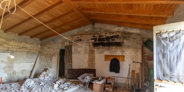 20251212104320-1010140-9