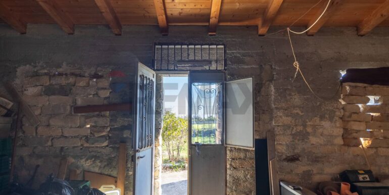 20251212104326-1010140-11